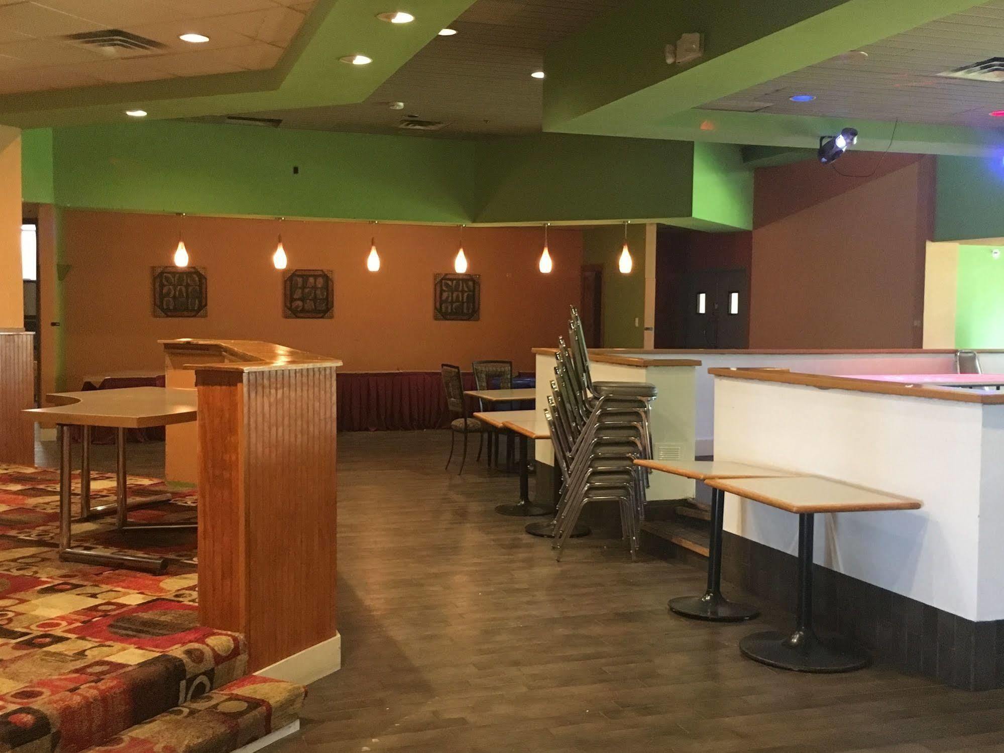 Days Inn By Wyndham Sherman Extérieur photo